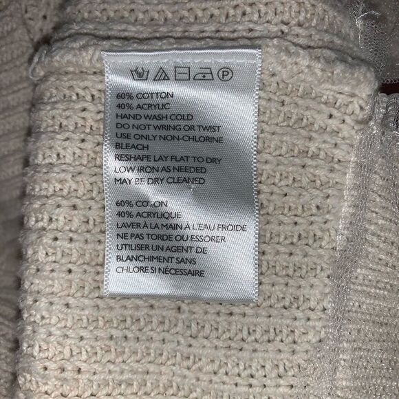 Urban Outfitters Kimchi Sweater - Picture 6 of 6